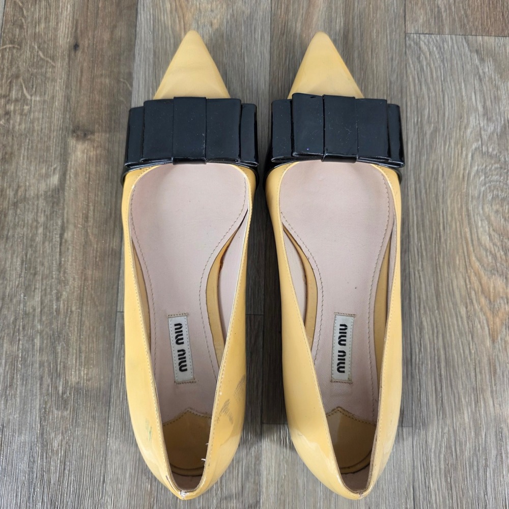 Miu Miu Yellow Black Patent Leather Pointed Toe Bow Ballet Flats Size 39.5